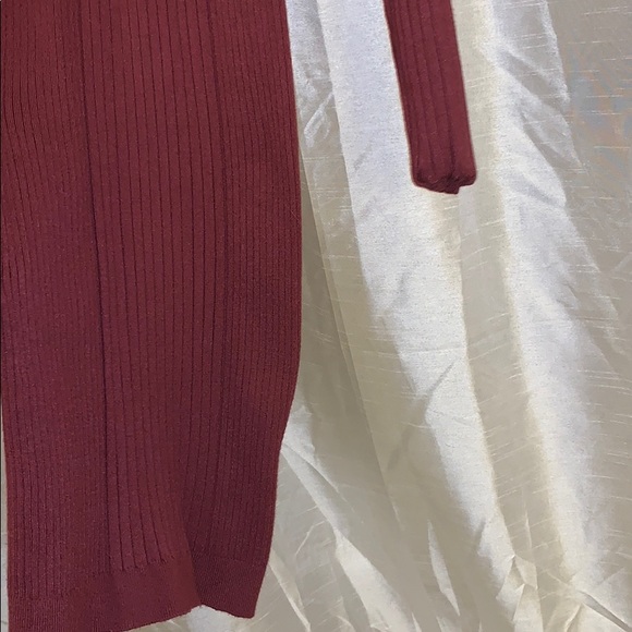 Burgundy sweater dress - Picture 2 of 3